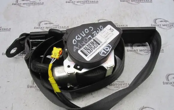 Opel Combo D Front seatbelt