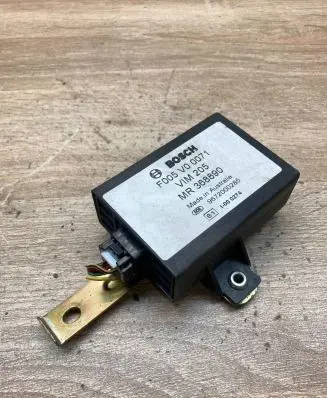 Mitsubishi Carisma Other control units/modules MR368890 F005V00071