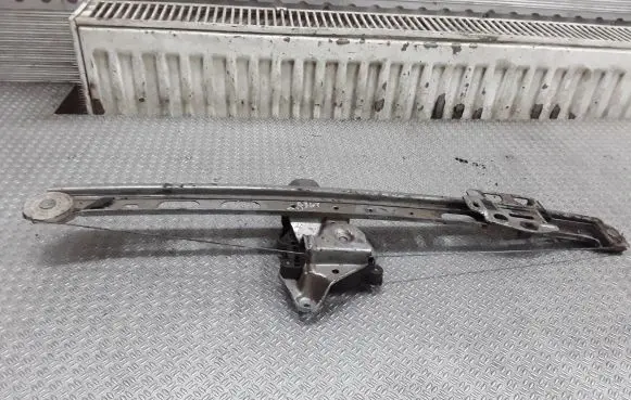 Mercedes-Benz ML W163 Rear door window regulator with motor 119017100