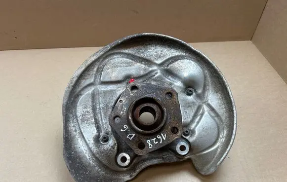 Audi A4 S4 B9 8W Rear wheel hub 8W0505432Q