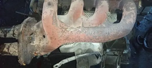 Exhaust manifold