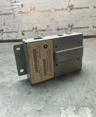 Chrysler 300 - 300C GPS navigation control unit/module P05064024AA TH1AA0495A