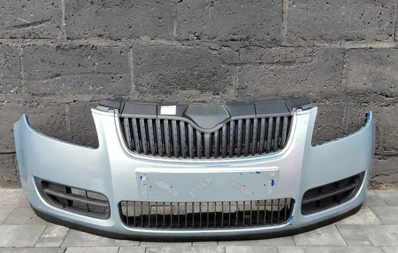 Skoda Fabia Mk2 (5J) Front bumper