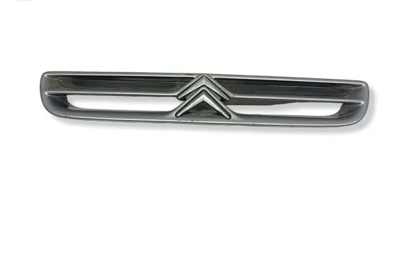 Citroen Xantia Front grill 9625966777