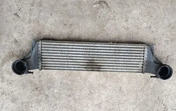 BMW X5 E53 Intercooler radiator 1751779123102 17517791231 7791231