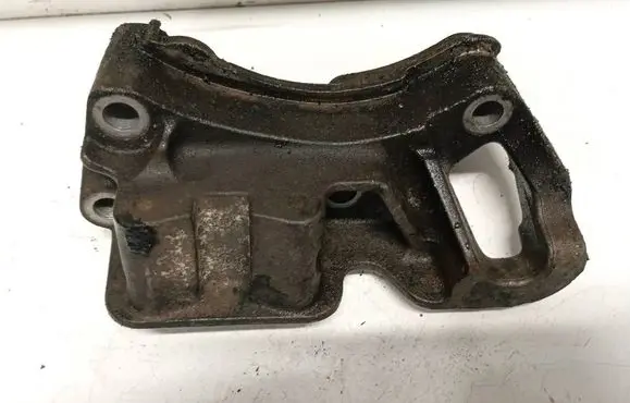 Volvo V50 Engine mounting bracket 3m516030af