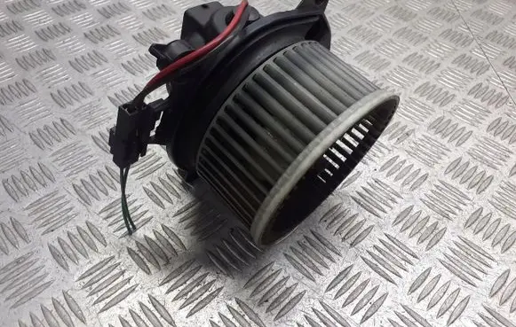 Chrysler PT Cruiser Front door blower motor 985201C