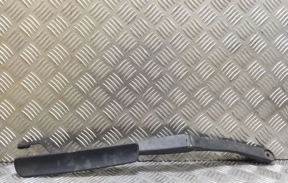 Subaru Legacy Windshield/front glass wiper blade 