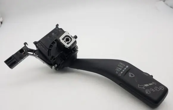 Volkswagen Tiguan Wiper control stalk 1K0953519H CZK03