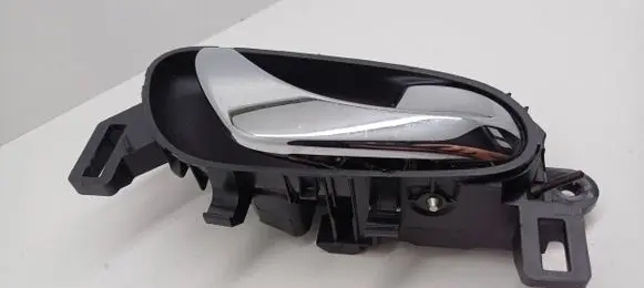 Nissan Qashqai Rear door interior handle 806704EA0A 11115480
