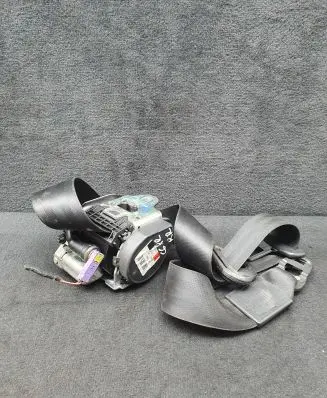 Audi A6 S6 C6 4F Front seatbelt 4F0857705 193857737 8A0857732