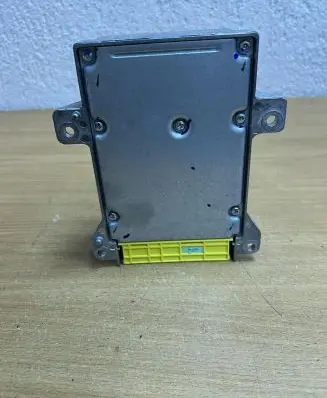 Mercedes-Benz E A207 Airbag control unit/module A2079010100 F1671