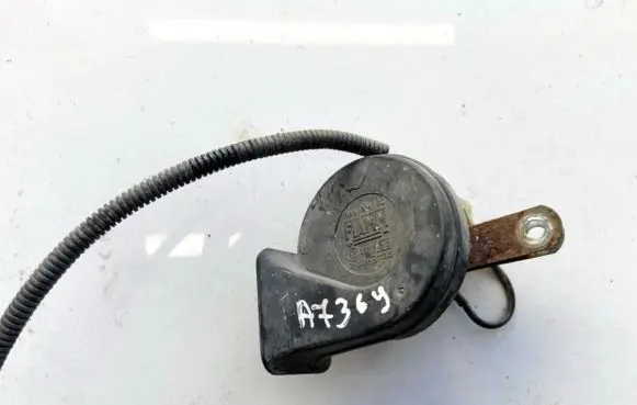 Citroen Xsara Horn signal e335717 ch2035-a73345