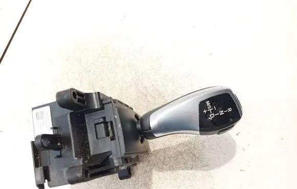 BMW 5 F10 F11 Gear shifter/selector 929690501
