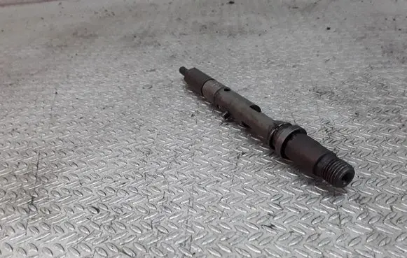 Audi A6 S6 C5 4B Fuel injector 059130201A