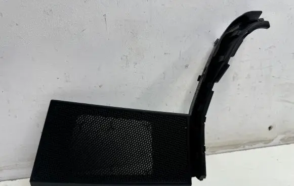 Porsche Macan (95B) Side speaker trim/cover 95B035405