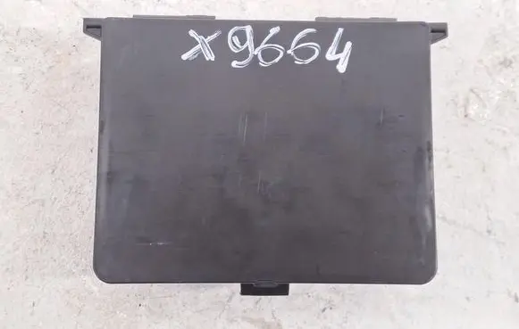 Citroen C5 Climate control unit 9832227080
