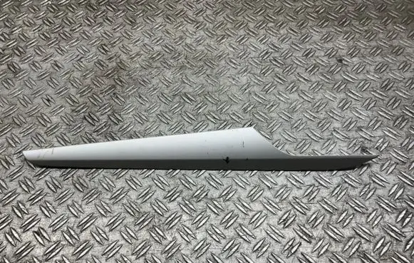 BMW X1 E84 Front door card panel trim