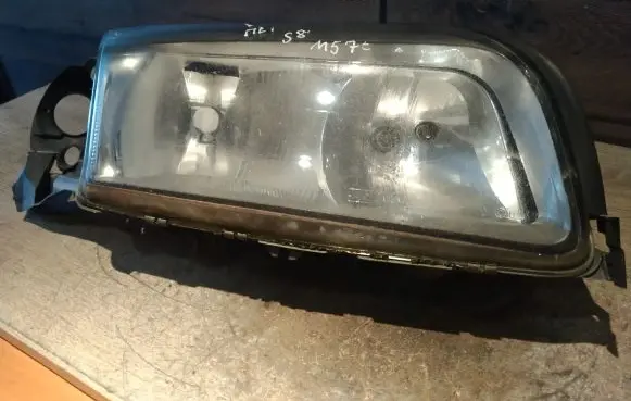 Volvo S80 Headlight/headlamp