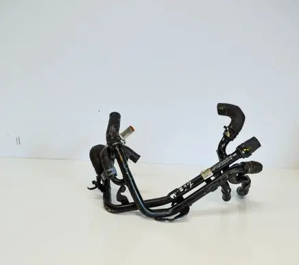 Audi A6 S6 C7 4G Engine coolant pipe/hose 04L122157BQ