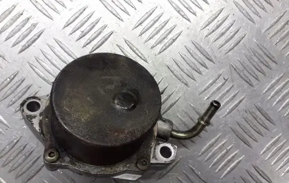 Mazda 2 Vacuum pump 9637413980