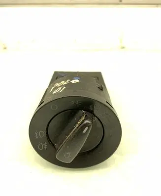 Volkswagen Polo IV 9N3 Light switch TC41C0941531A