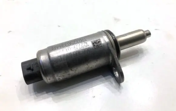 Audi A6 S6 C7 4G Intake manifold valve actuator/motor 06E103697L