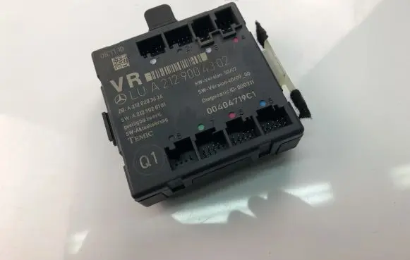 Mercedes-Benz E C207 W207 Other control units/modules A2129004302