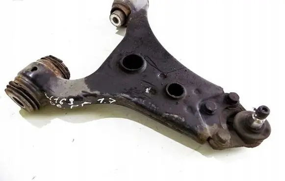 Mercedes-Benz A W169 Front lower control arm/wishbone