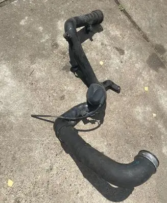 Volkswagen Golf Plus Intercooler hose/pipe