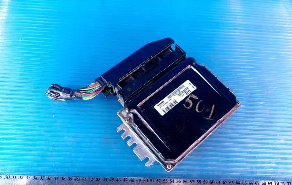 Volvo S40, V40 Engine control unit/module S118245002F P30614301