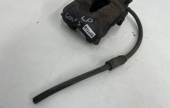 Volkswagen Golf V Front brake caliper