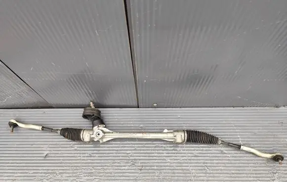 Toyota Yaris XP210 Steering rack 455100D670