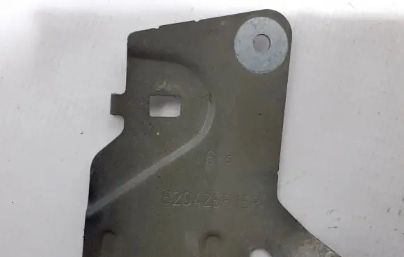 Renault Espace V (RFC) Fender mounting bracket 620426615R
