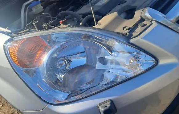 Honda CR-V Headlight/headlamp
