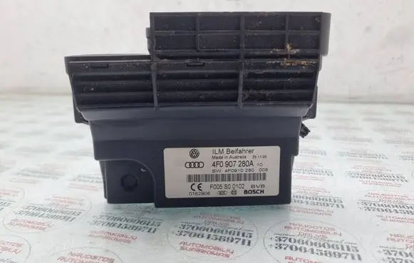 Audi Q7 4L Power management control unit 4F0907280A 4F0910280