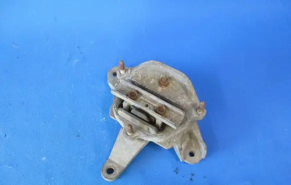 Audi A8 S8 D4 4H Gearbox mount 4H0399115G