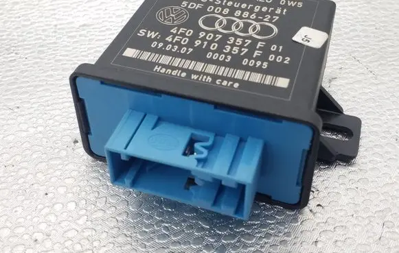 Audi A6 S6 C6 4F Light module LCM 5DF00888627 4F0907357F 4F0910357F
