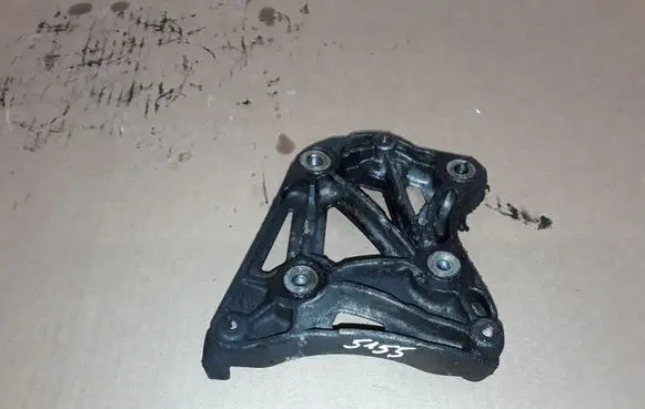 Opel Antara A/C compressor mount bracket 96868422
