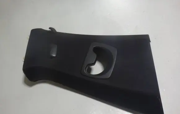 BMW 7 F01 F02 F03 F04 (B) pillar trim (top) 7309644