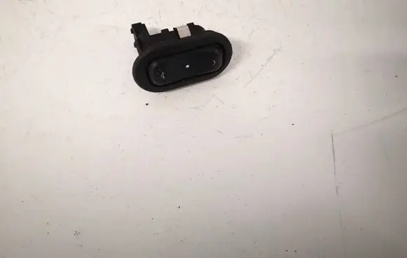 Opel Zafira A Electric window control switch 13363100