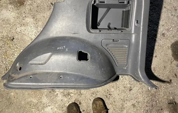 Toyota RAV 4 (XA20) Trunk/boot side trim panel 6473042050 G473142010
