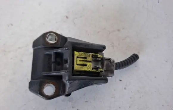 Lexus RX III Airbag deployment crash/impact sensor 8917335080