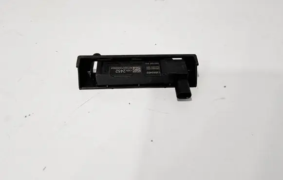 Chevrolet Corvette C8 Keyless system antenna 13592452 13545326