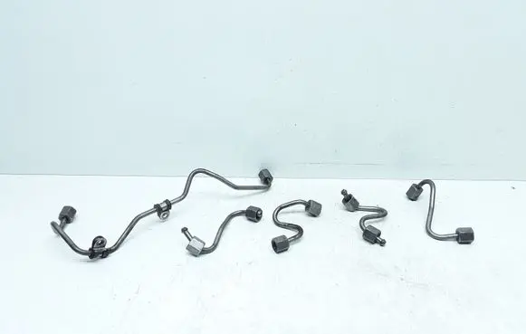 Mercedes-Benz E W212 Fuel injector supply line/pipe 