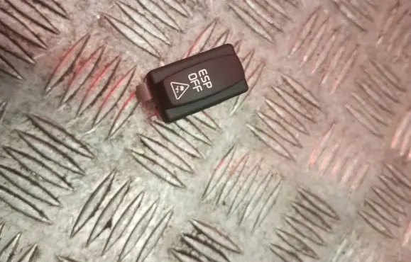 ESP (stability program) switch