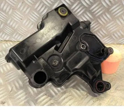 Ford Kuga II Oil breather separator 9671271480 9670033180