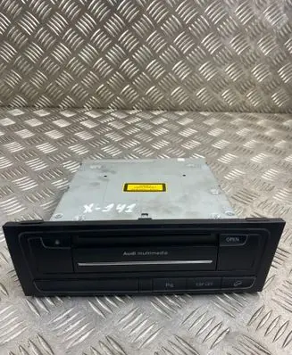 Audi Q5 SQ5 Radio/CD/DVD/GPS head unit 8T2035666E