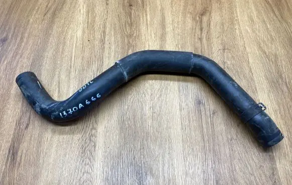Mitsubishi Outlander Engine coolant pipe/hose 1310A666