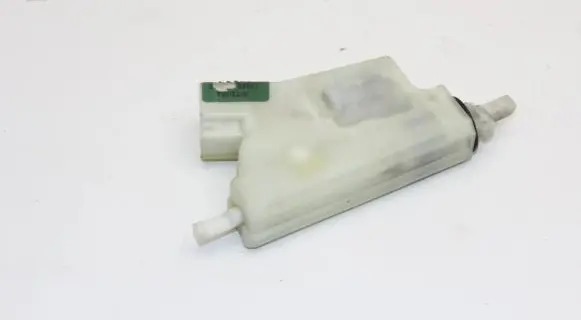 Nissan 370Z Fuel tank cap lock 78850AM80E